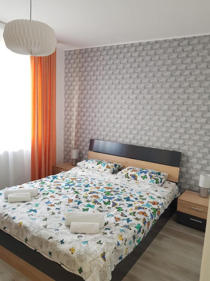 Ana Apartament Ramnicu Valcea Exterior photo